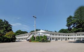 Hamilton Village Inn